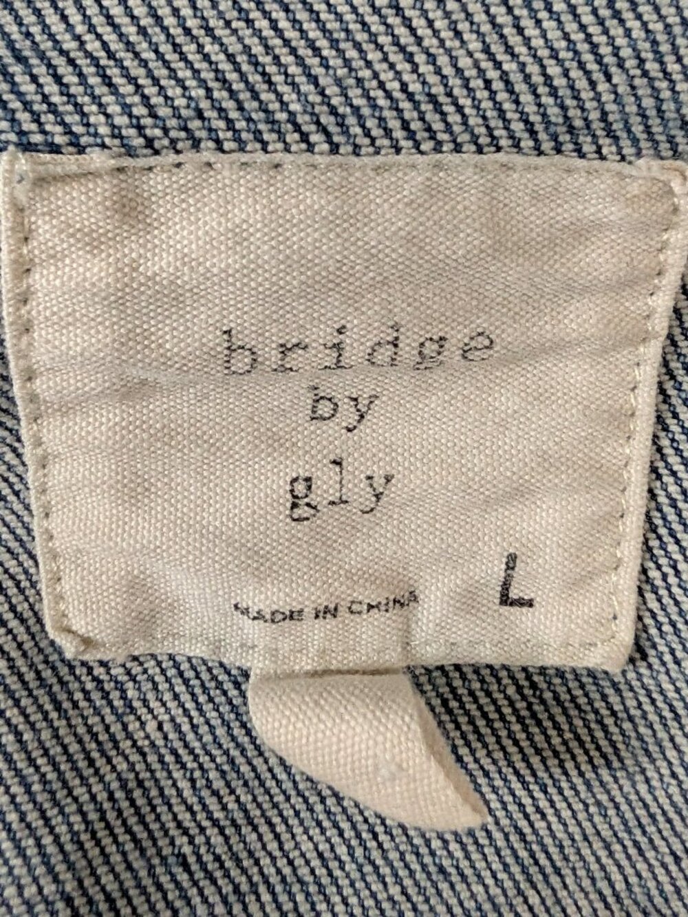 Bridge by GLY Denim Jacket Medium Wash Size L - Picture 3 of 3